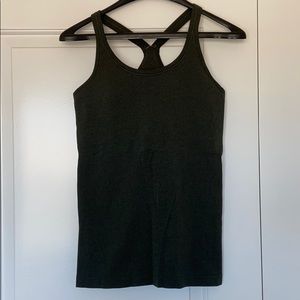 Lululemon classic Ebb to Street tank army green 8